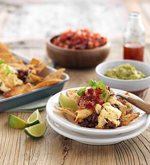 Smoked Cheese & chilli nachos